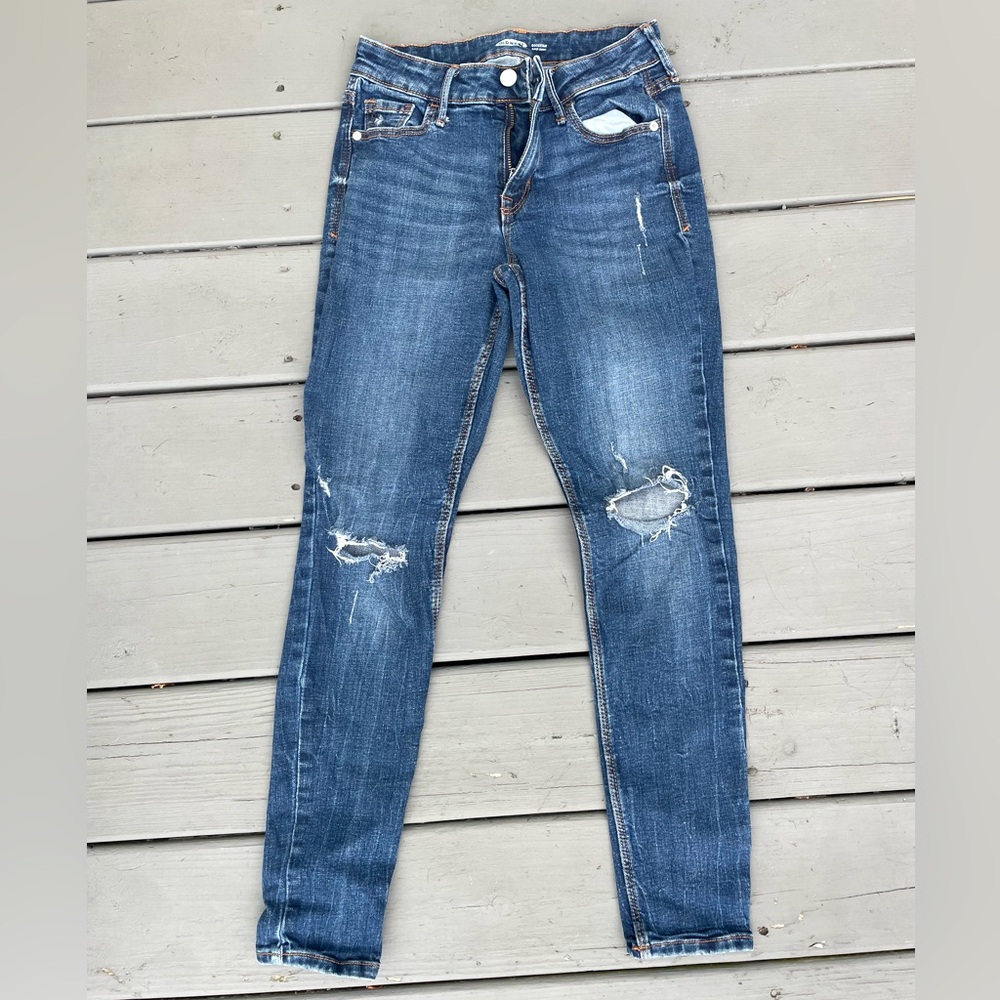 OLD NAVY Rockstar Super Skinny Ripped Blue Jeans Size 4